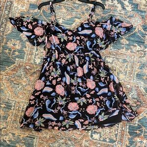 GUESS Off the shoulder floral flowy dress